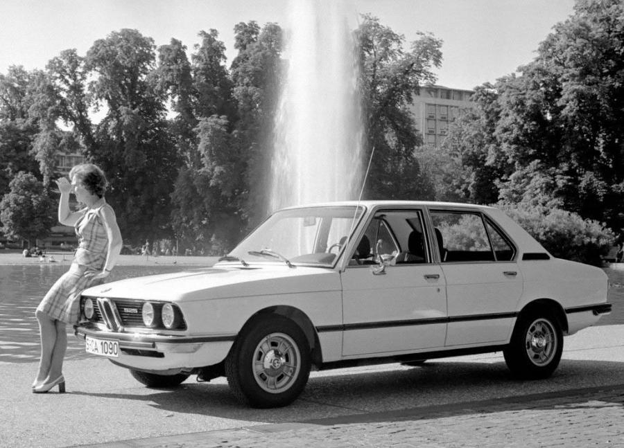  BMW 525 Sedan 1973 года  (фото 5 из 9)
